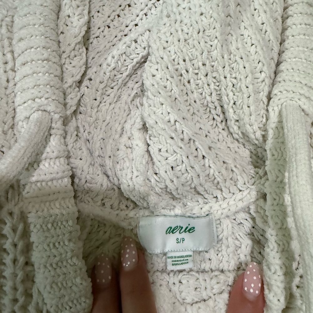 SOLD Aerie cropped hoodie
